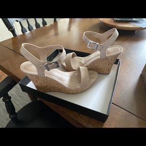 Charles David Wedges 7.5